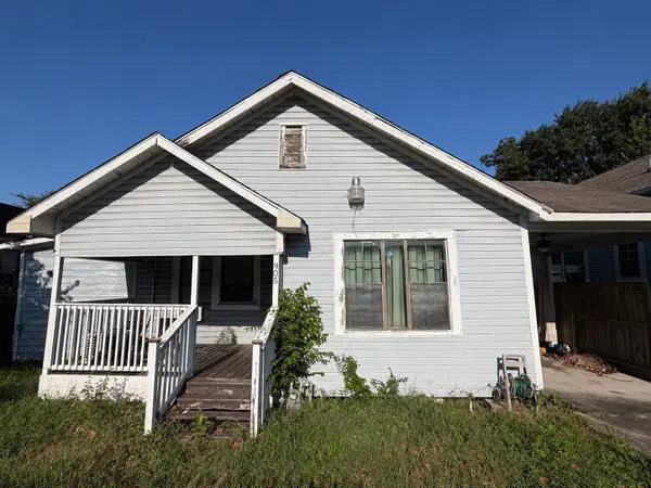 905 Walton Street, Houston, TX 77009