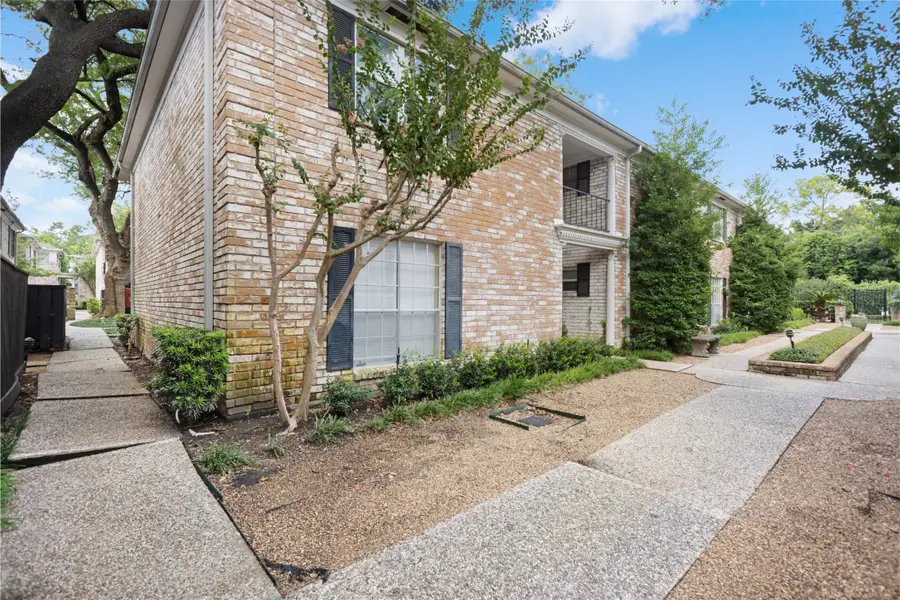 7900 Westheimer Road #226, Houston, TX 77063 - Image #2