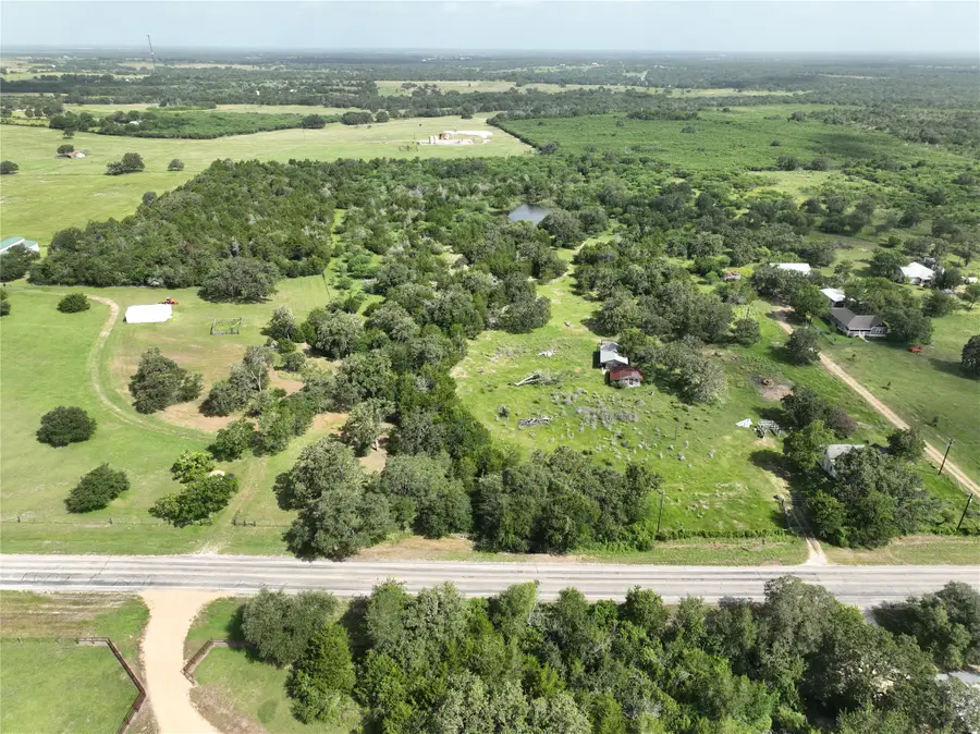833 E Sh 159, Fayetteville, TX 78940 - #2