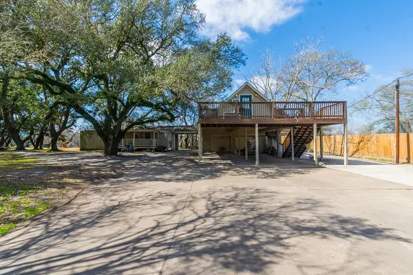 6102 Masters Road, Manvel, TX 77578