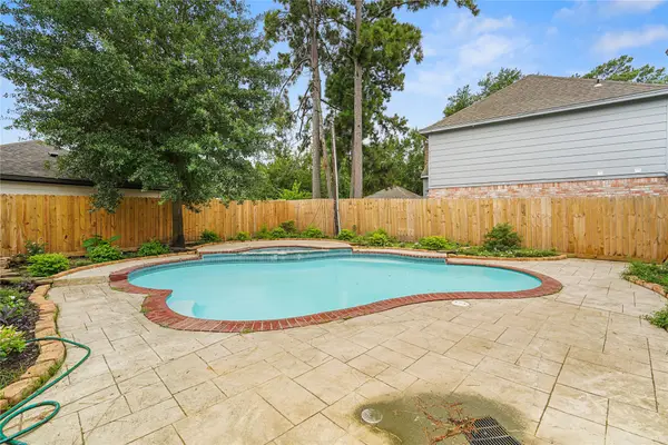 15027 Walters Road, Houston, TX 77068