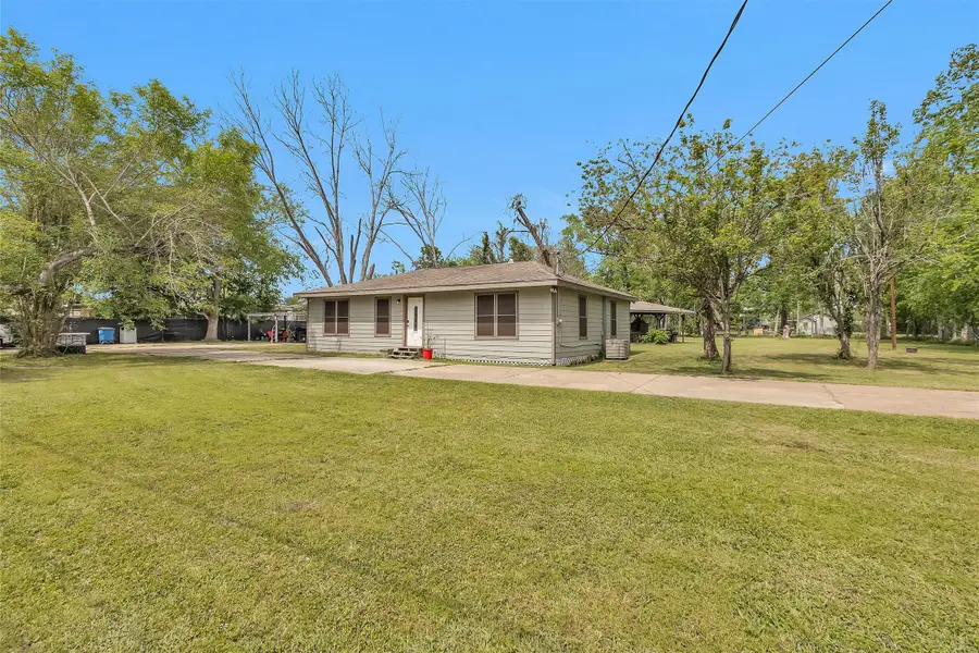1725 Strawn Road, Houston, TX 77039 - Image #3