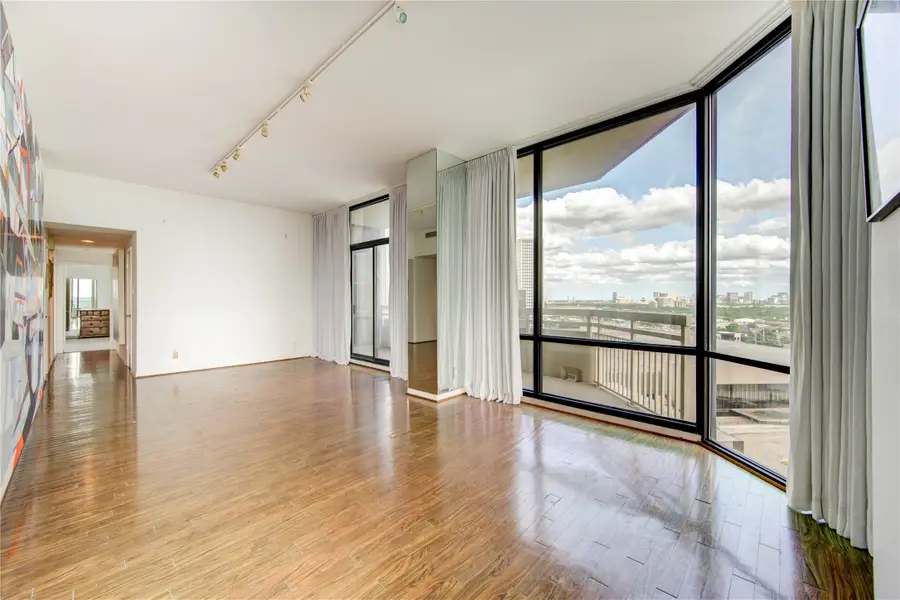 14 Greenway Plaza #19P, Houston, TX 77046 - Image #2