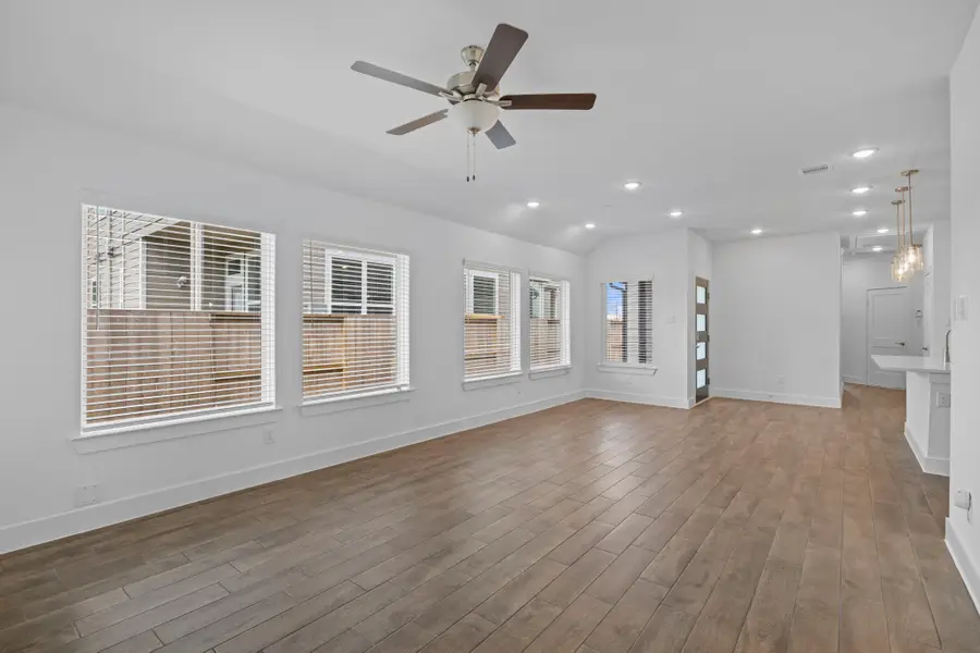 5226 Big Dipper Drive, Iowa Colony, TX 77583 - Image #2