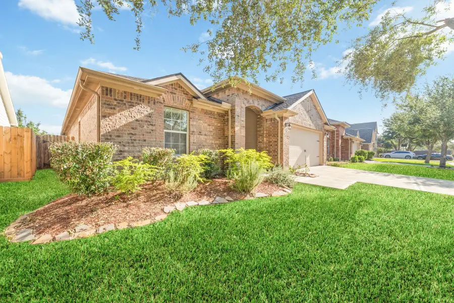 20526 Pink Granite Valley, Richmond, TX 77407 - Image #2