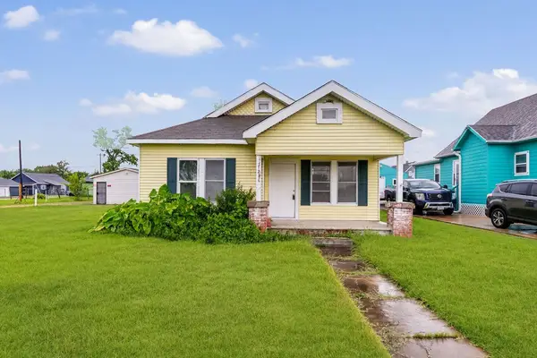 1211 W 2nd Street, Freeport, TX 77541