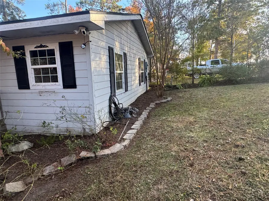 210 Willow Bend, Onalaska, TX 77360 - Image #3