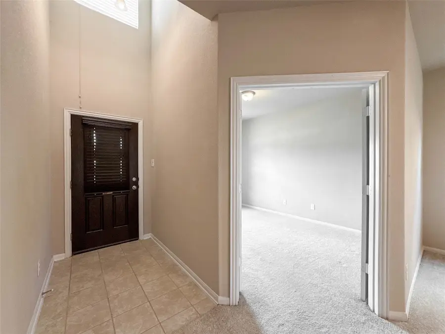 2402 Ivory Court, Texas City, TX 77591 - Image #2