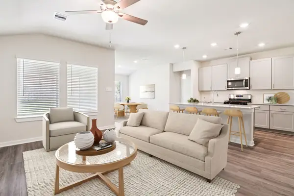 5312 Harvest Season Lane, Pearland, TX 77584