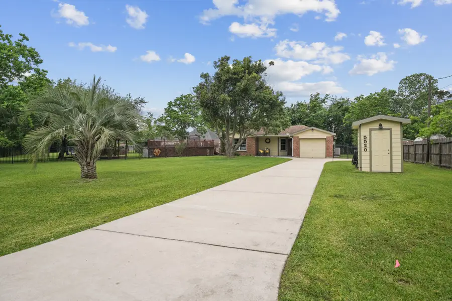 5520 Henley Street, Santa Fe, TX 77510 - #3