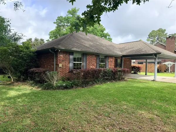 855 County Road 2267, Cleveland, TX 77327