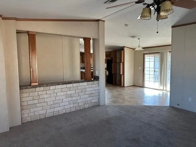 861 Avenue H, Poteet, TX 78065 - #3
