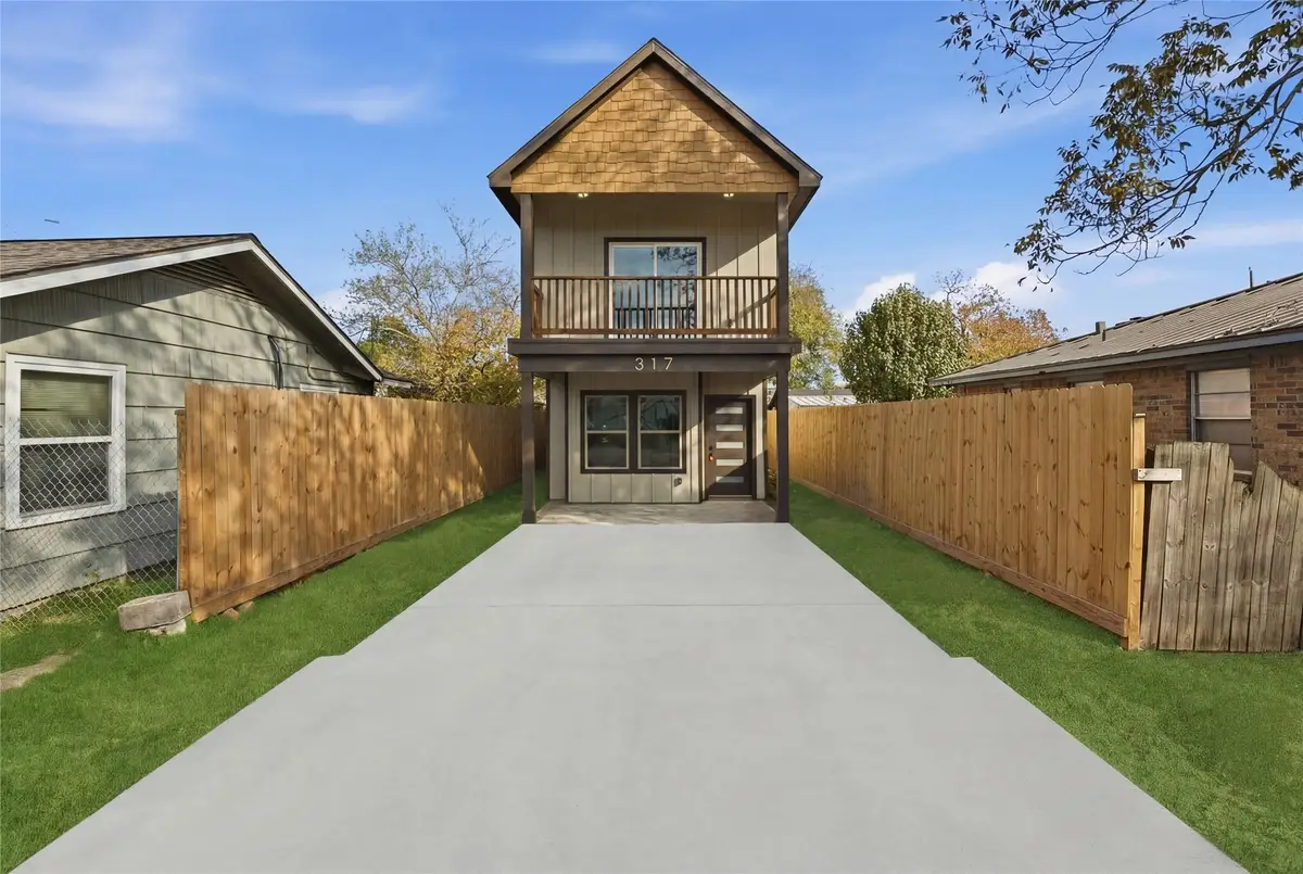 317 S 3rd Street, La Porte, TX 77571 - Image #1