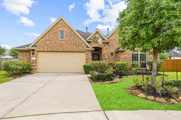 2411 Linden Bluff Court, Sugar Land, TX 77479