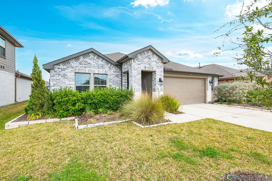 3312 111th Street N, Texas City, TX 77591 - #3