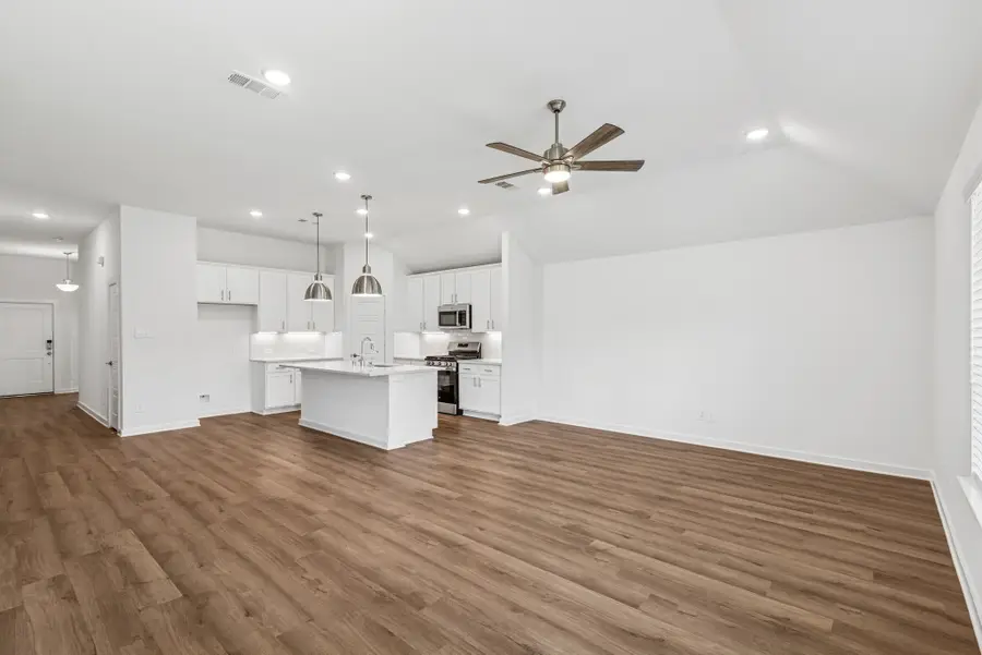 612 Spring Ashberry Court, Magnolia, TX 77354 - Image #3