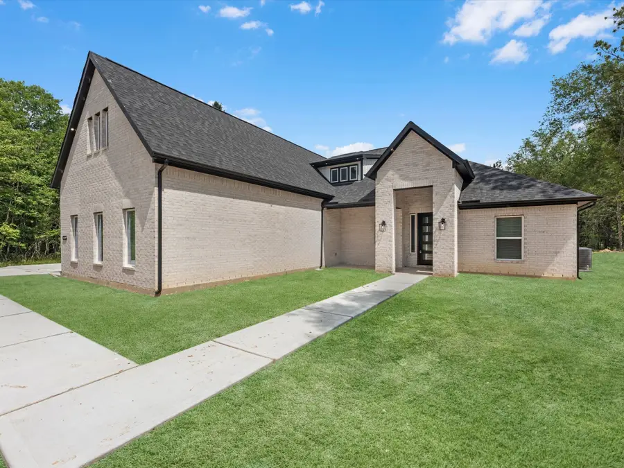 1859 Pin Oak Drive, Dayton, TX 77535 - Image #3