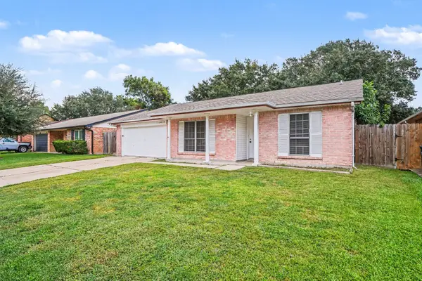 10419 Gulfstream Lane, Sugar Land, TX 77498