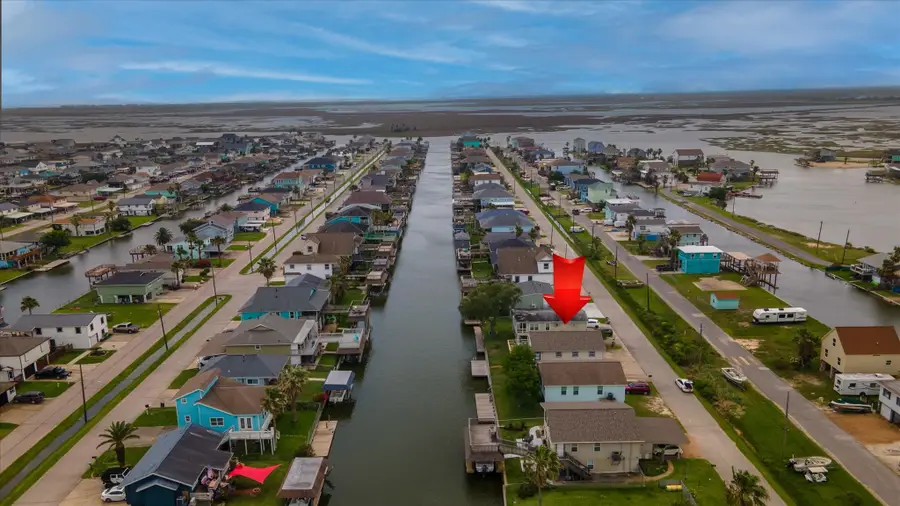 14 Dolphin Street, Bayou Vista, TX 77563 - Image #2