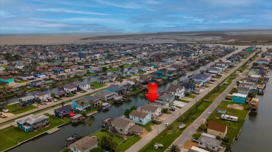 14 Dolphin Street, Bayou Vista, TX 77563 - Image #3