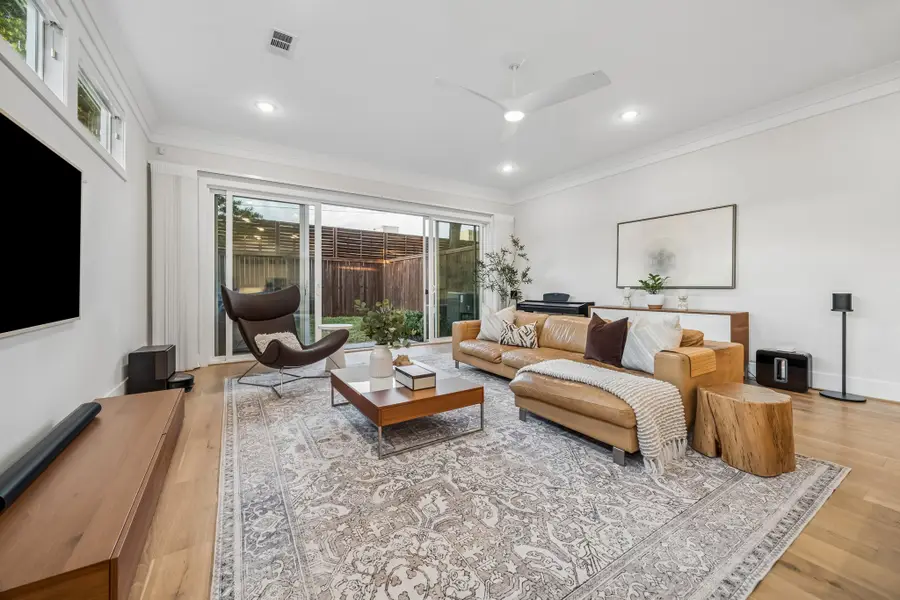 2432 Wroxton Road, Houston, TX 77005 - #2