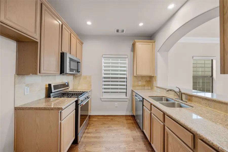 2915 Clinton Drive, Houston, TX 77020 - #2