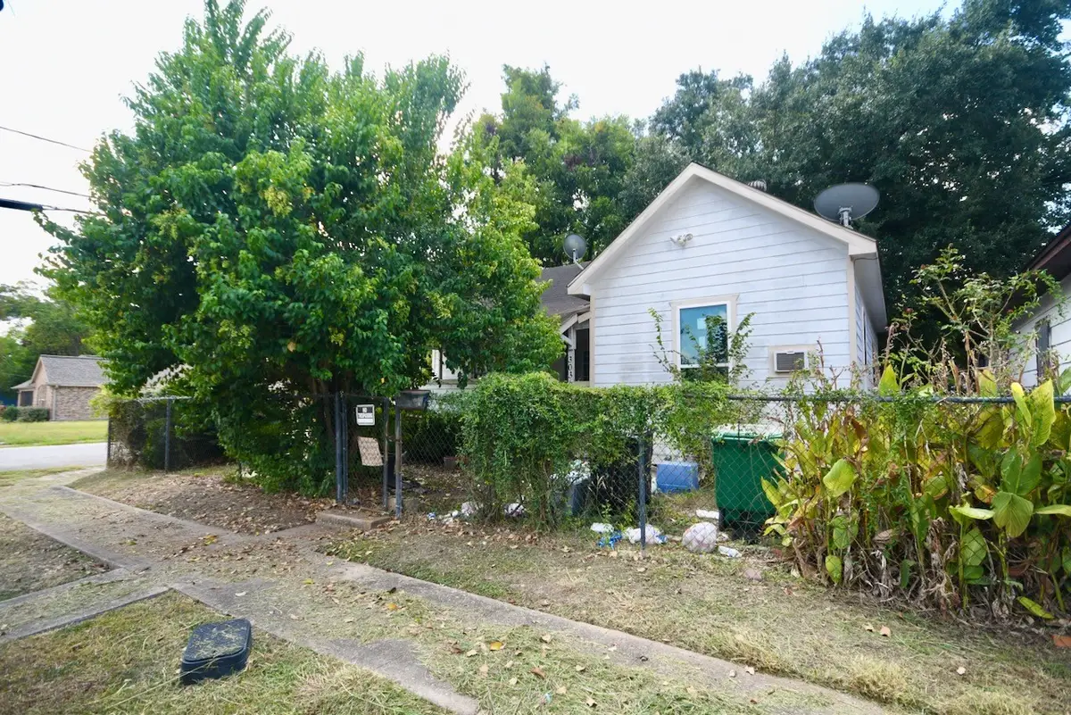 3036 Dennis Street, Houston, TX 77004 - #1
