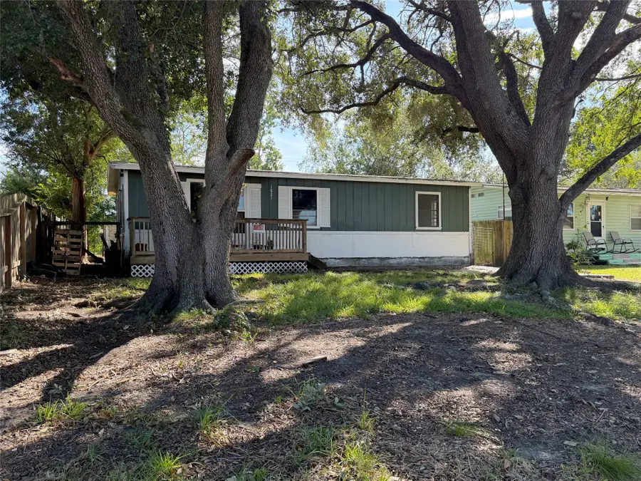 1821 Oriole Drive, League City, TX 77573 - #2