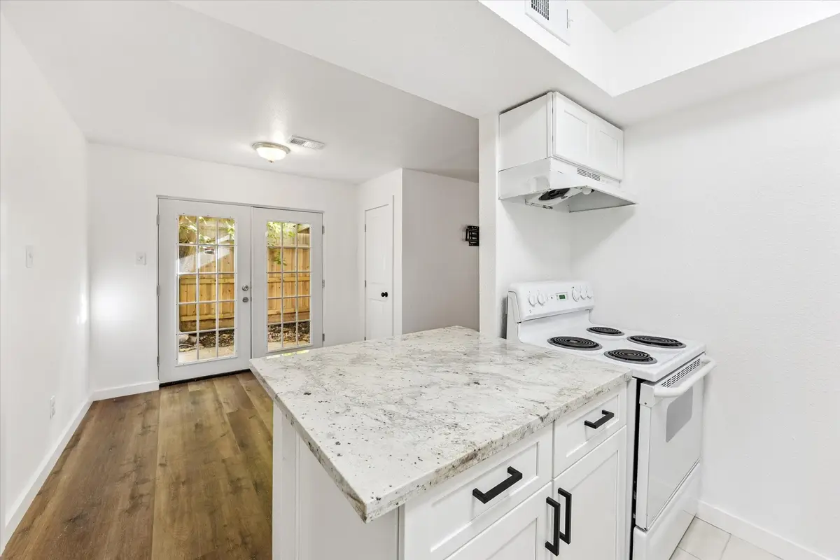 1936 Upland Drive, Houston, TX 77043 - Image #1