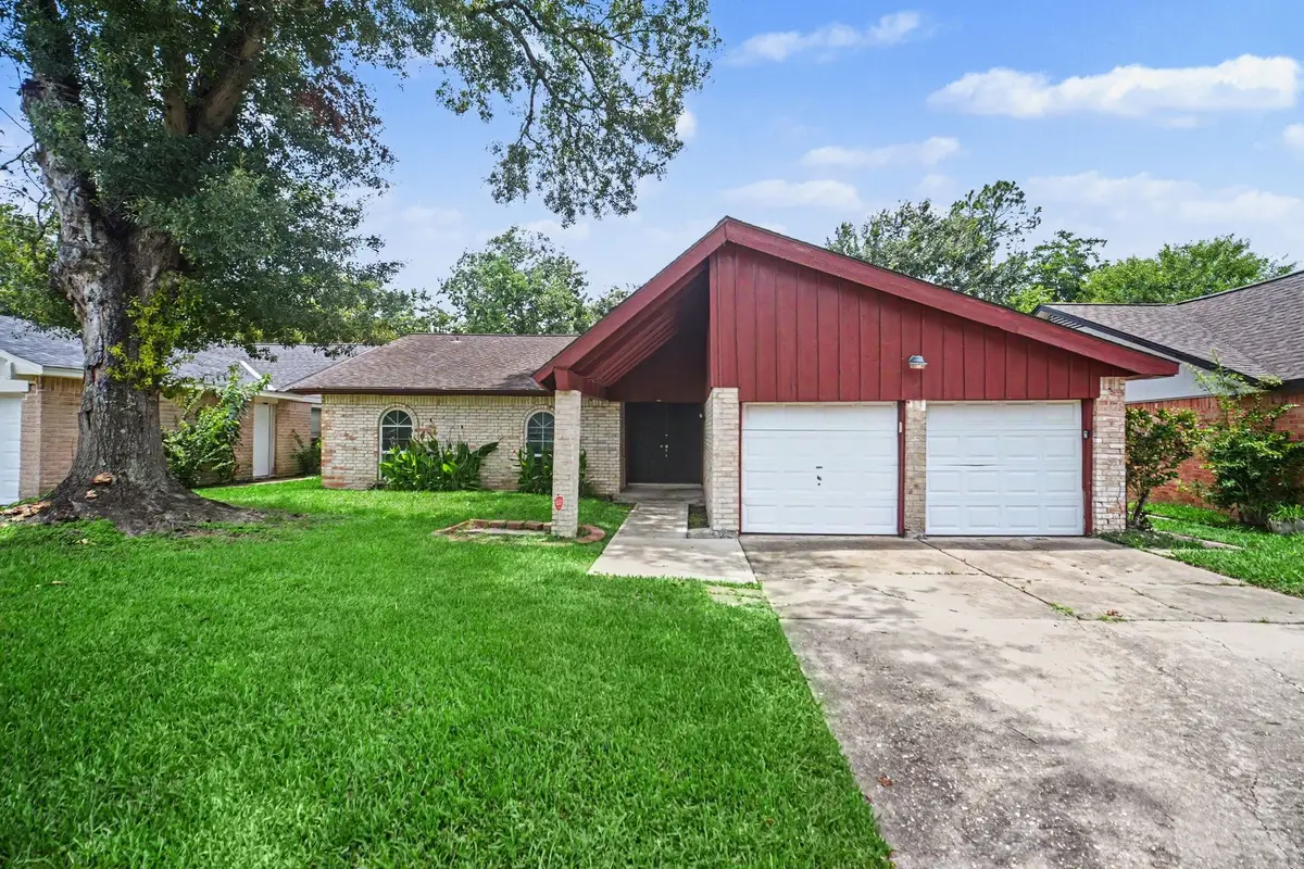 2730 Valley Forest Drive, Missouri City, TX 77489 - #1