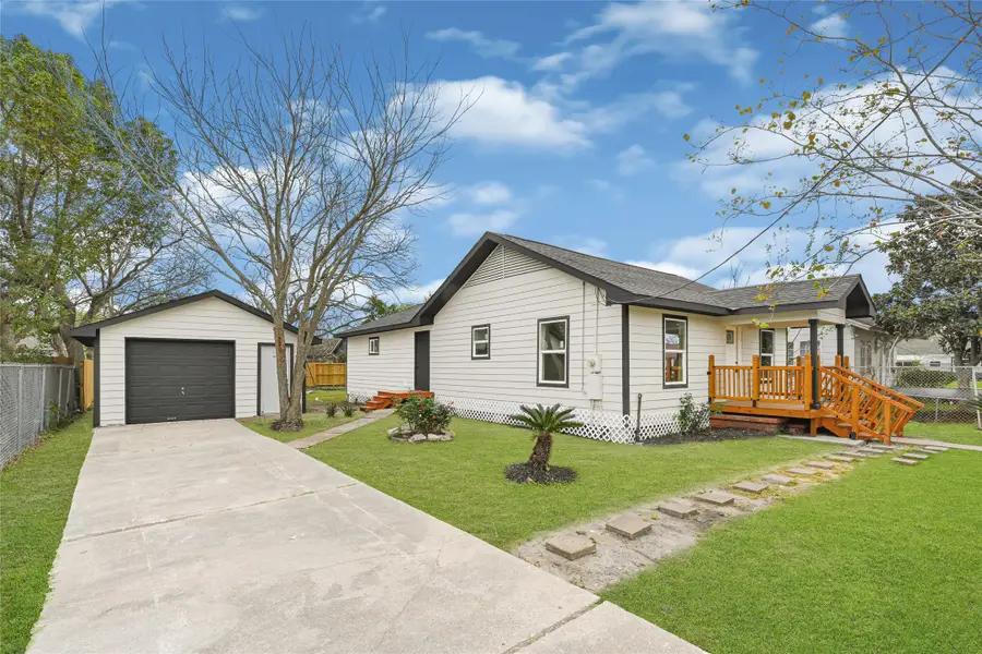 1912 Maryland Street, Baytown, TX 77520 - #2