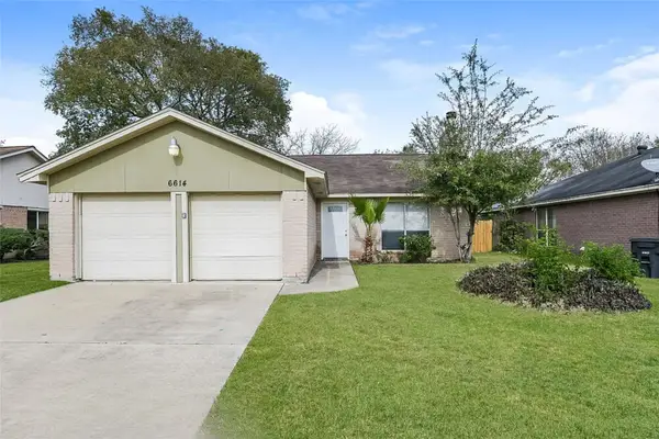 6614 Villarreal Drive, Houston, TX 77489
