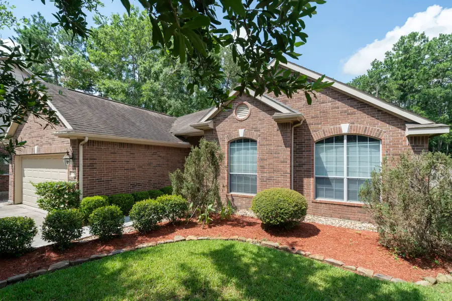 7 Caelin Court, The Woodlands, TX 77382 - #2