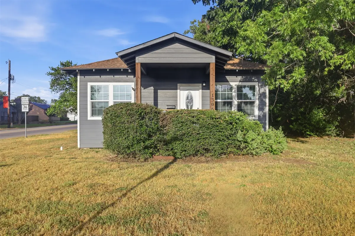 1306 S Austin, Brenham, TX 77833 - #1