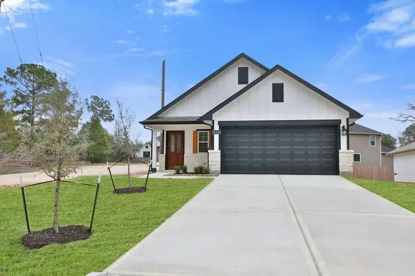 26439 Lakeshore Drive, Hempstead, TX 77445