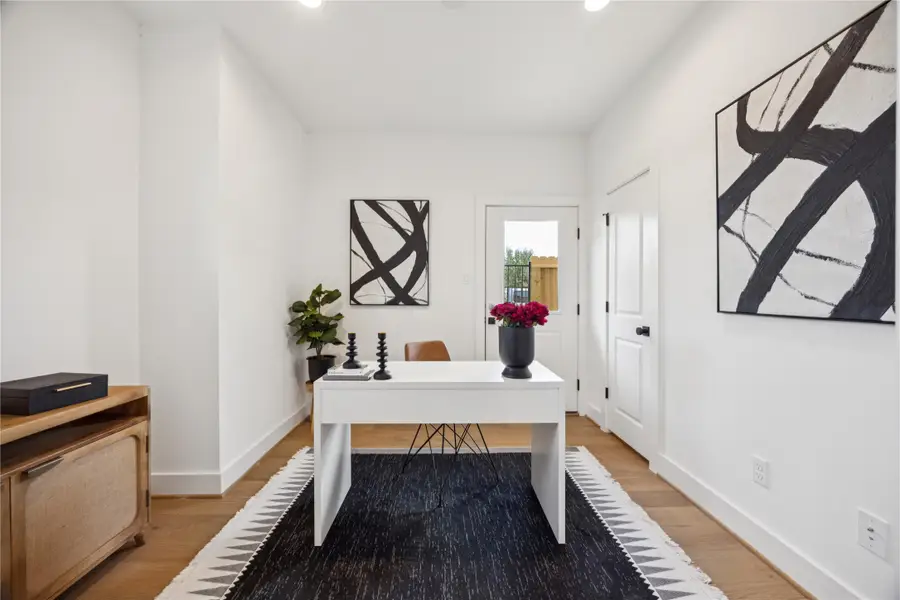 2812 Mills Street, Houston, TX 77026 - #3