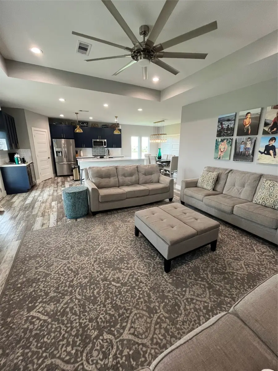 982 Driftwood Drive, Crystal Beach, TX 77650 - #3