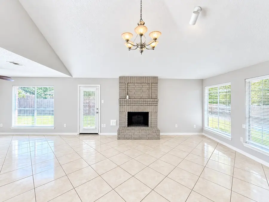 5622 Woodland Glade Drive, Houston, TX 77066 - #2