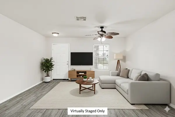 7906 Yaupon View Drive, Cypress, TX 77433