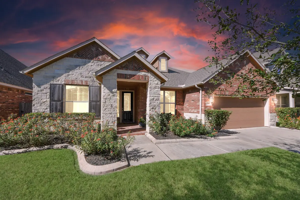 19411 Lake Ridge Drive, Manvel, TX 77578 - Image #1