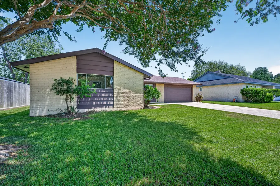 3307 Fern Rock Drive, La Porte, TX 77571 - #3