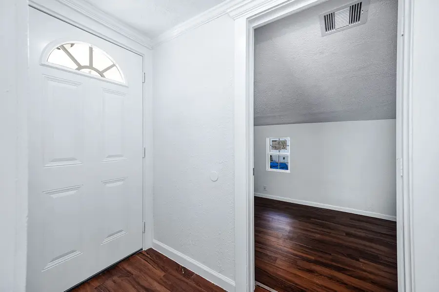 54 Lupine Court, Lake Jackson, TX 77566 - Image #3