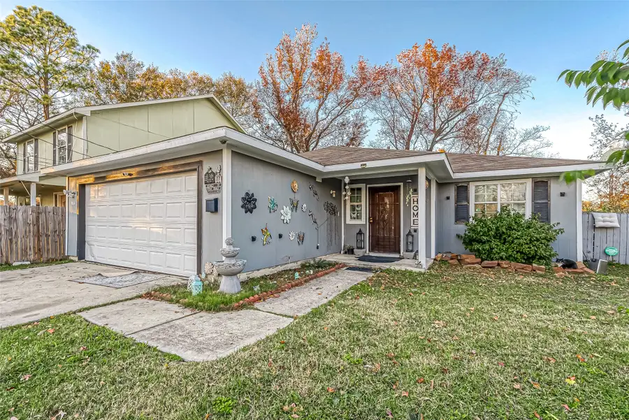 944 Dewalt Street, Houston, TX 77088 - Image #2