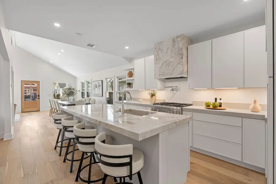 1011 W Cottage Street, Houston, TX 77009 - Image #2