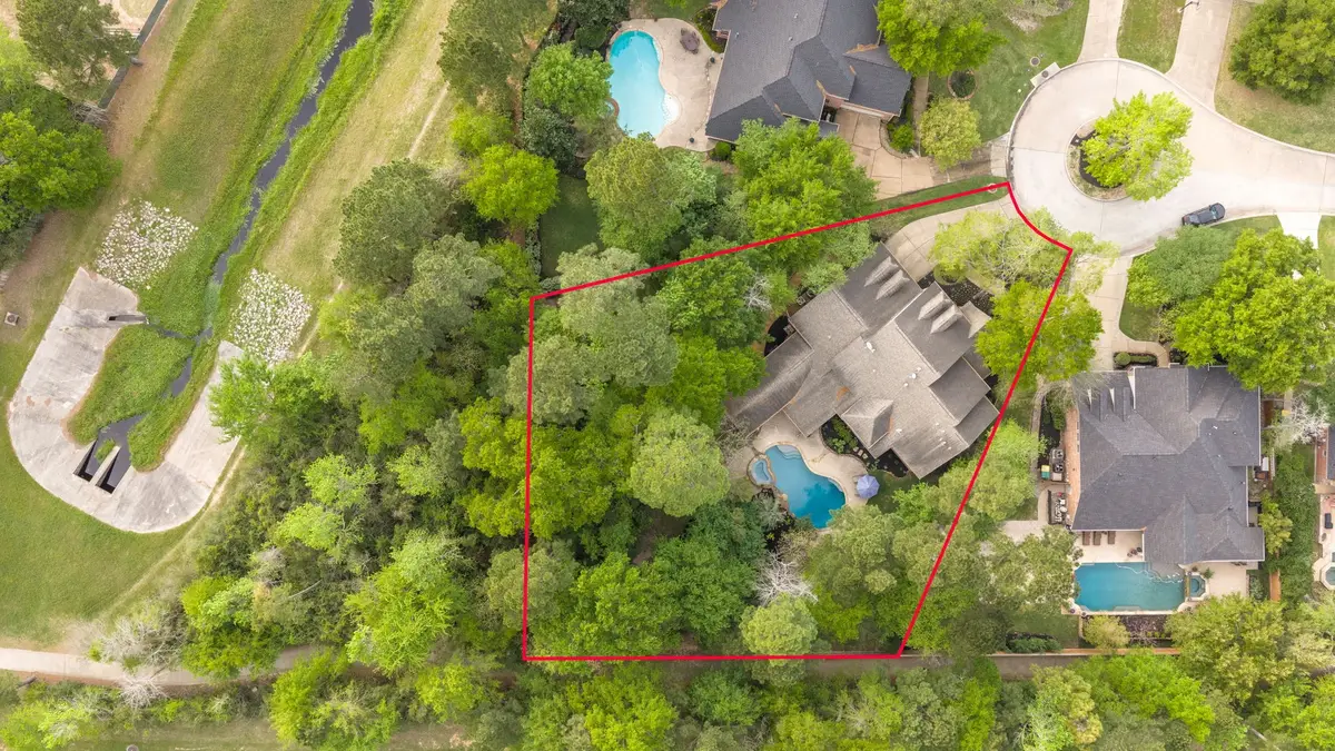 27 Wooded Path Place, The Woodlands, TX 77382 - #1