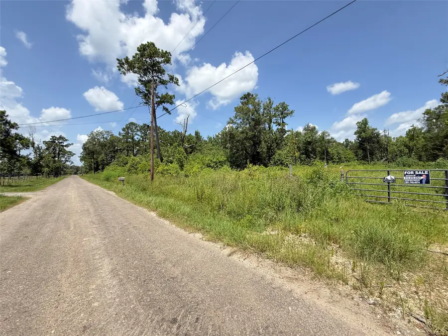 528 Co Rd 823, Buna, TX 77612 - #2