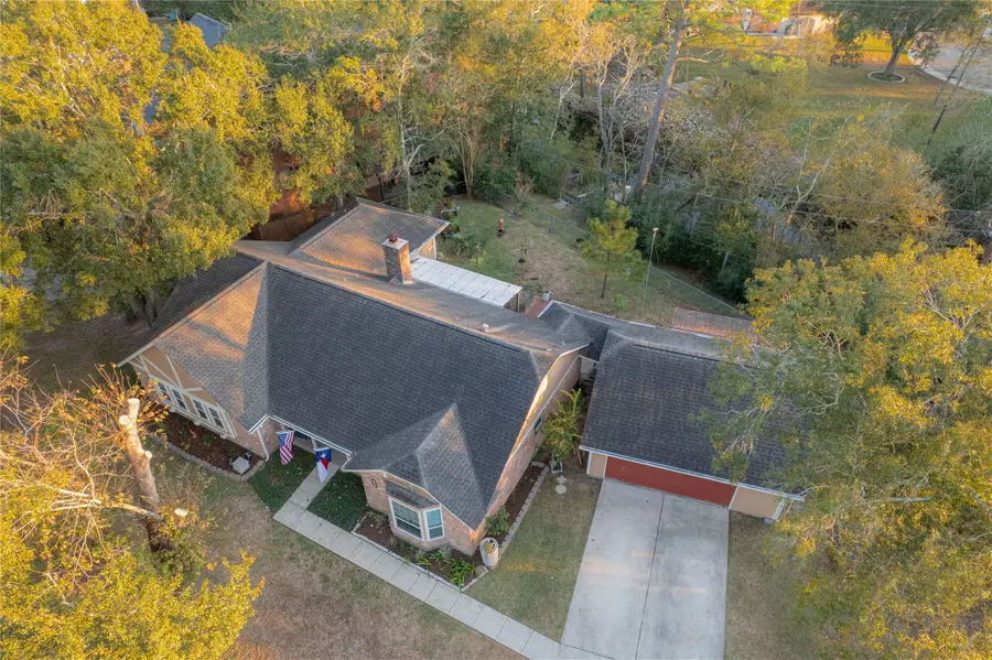 1202 Sunset Drive, Dickinson, TX 77539 - Image #3