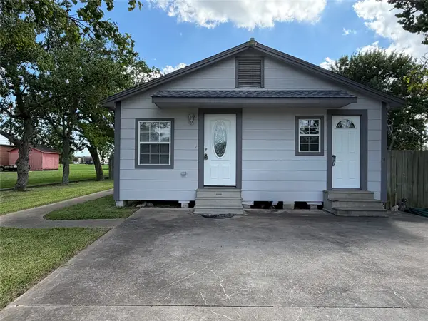211 S Avenue C, Freeport, TX 77541