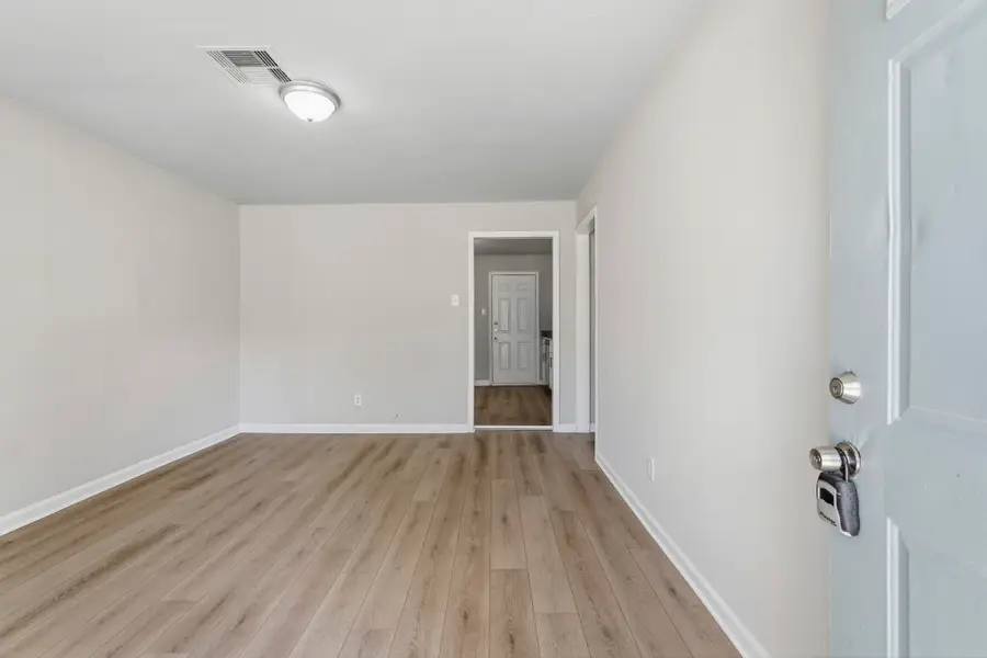 2401 Windsor Lane, Pasadena, TX 77506 - #2