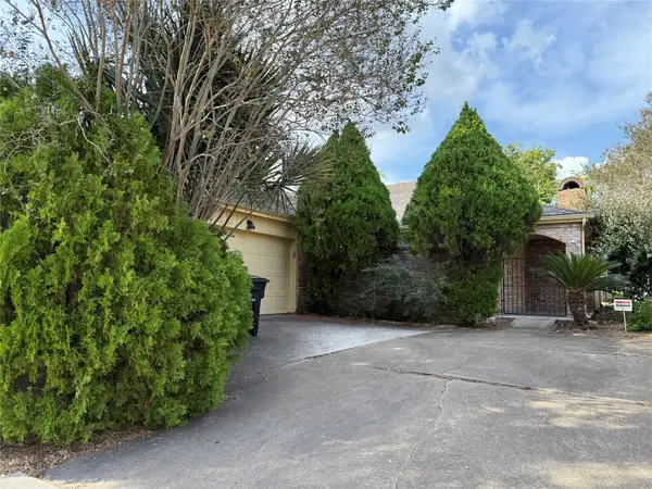 12734 Ashford Chase Drive, Houston, TX 77082